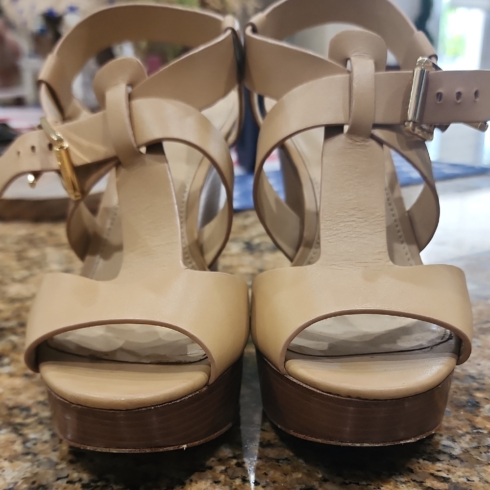 Michael Kors Collection Tan and Brown Wedges with T-Strap